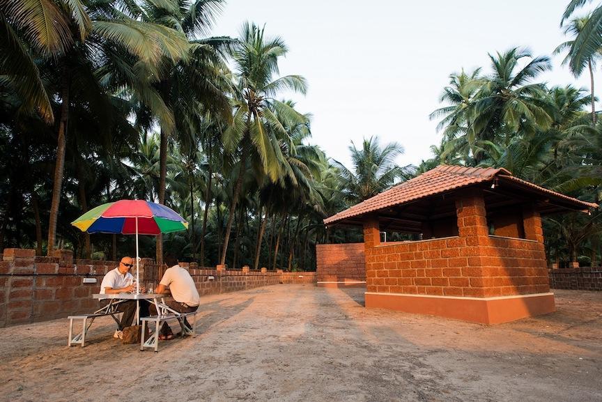 Mango Village Resort Guhāgar Kültér fotó